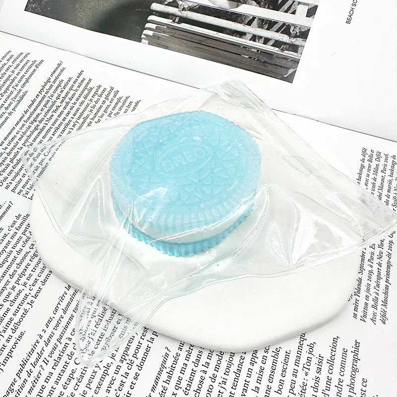 Cream Cookie Squishie 🍪